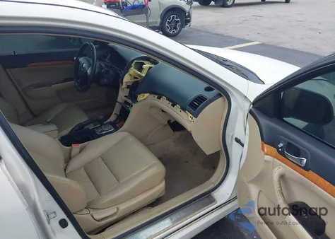 2004 Acura Tsx z USA, uszkodzony, nr VIN JH4CL96864C044173